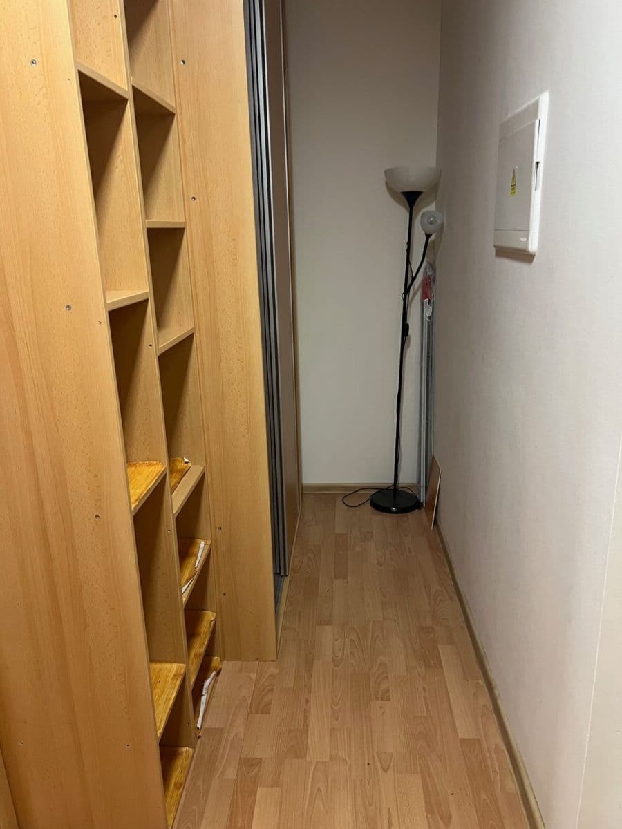 3 bedroom flat to rent, 95 m², Na Neklance, Prague, Prague 3 bedroom flat to rent, 95 m², Na Neklance, Prague, Prague