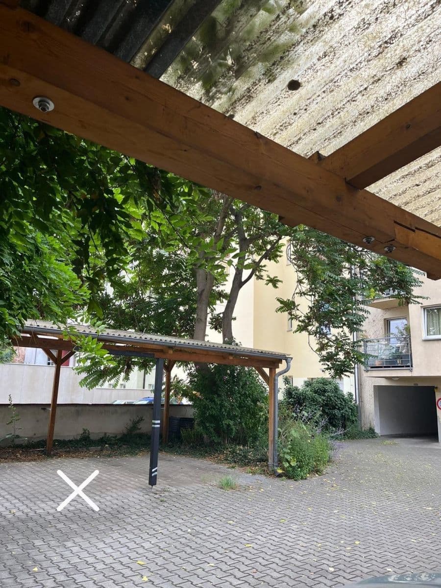 3 bedroom flat to rent, 95 m², Na Neklance, Prague, Prague 3 bedroom flat to rent, 95 m², Na Neklance, Prague, Prague