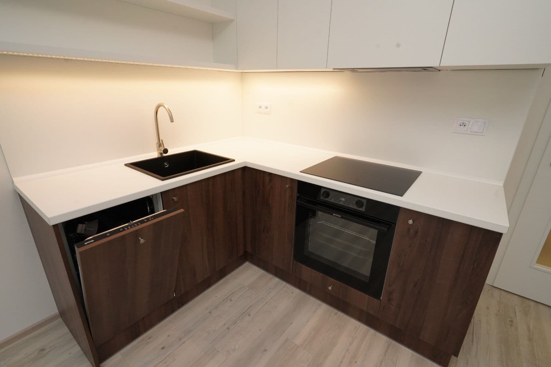 Studio flat for sale, 33 m², Poděbradská, Prague, Prague Studio flat for sale, 33 m², Poděbradská, Prague, Prague