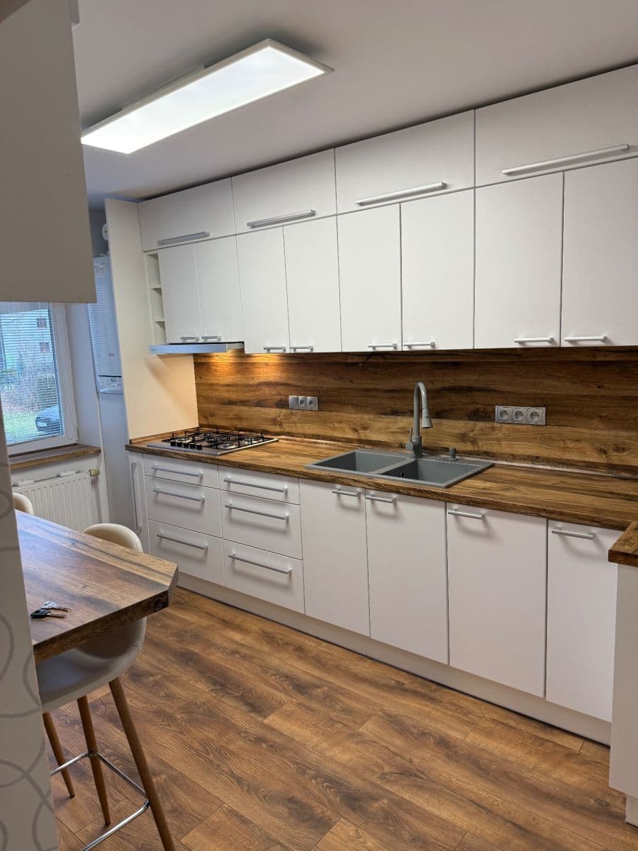 1 bedroom with open-plan kitchen flat for sale, 57 m², Růžová, Rumburk, Ústecký Region 1 bedroom with open-plan kitchen flat for sale, 57 m², Růžová, Rumburk, Ústecký Region