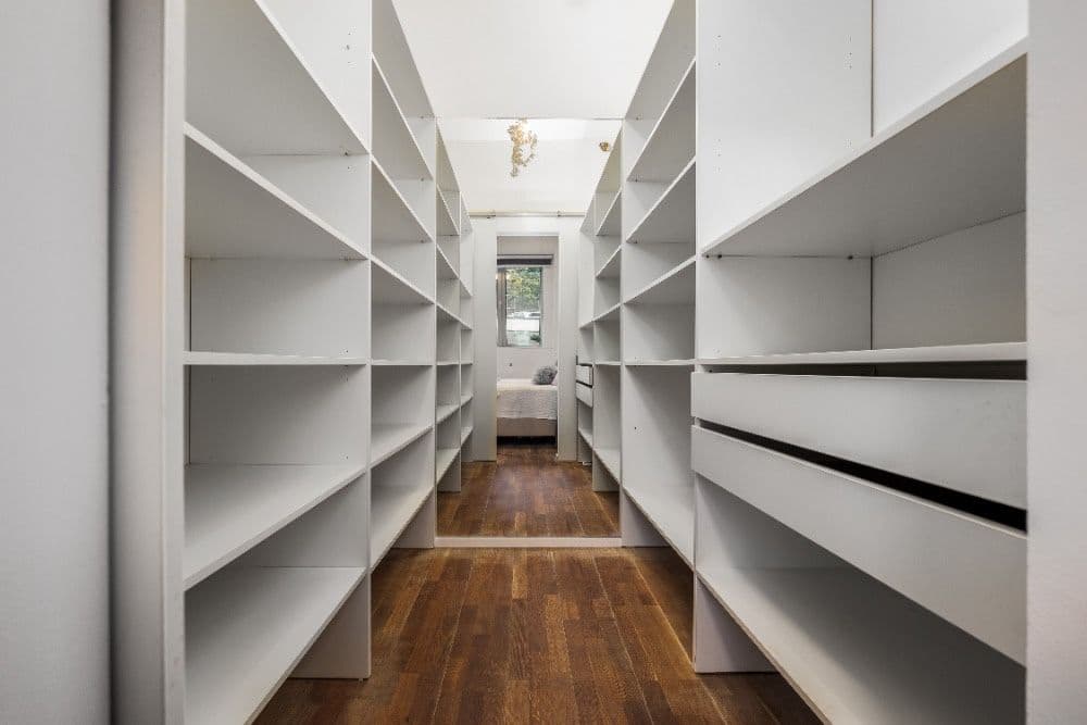 1 bedroom with open-plan kitchen flat for sale, 64 m², Nikoly Tesly, Prague, Prague 1 bedroom with open-plan kitchen flat for sale, 64 m², Nikoly Tesly, Prague, Prague