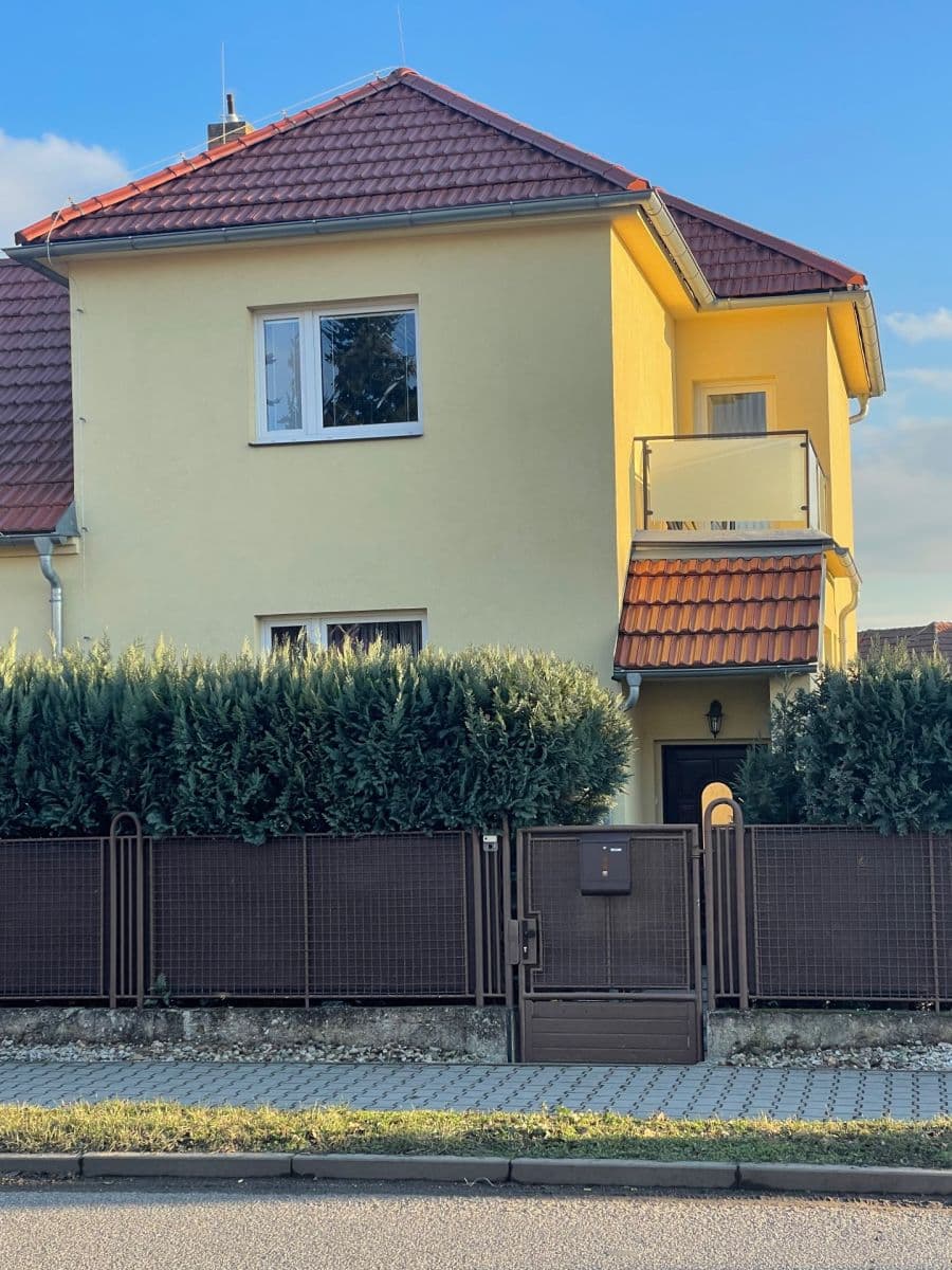 3 bedroom flat to rent, 81 m², Litovická, Hostivice, Středočeský Region 3 bedroom flat to rent, 81 m², Litovická, Hostivice, Středočeský Region