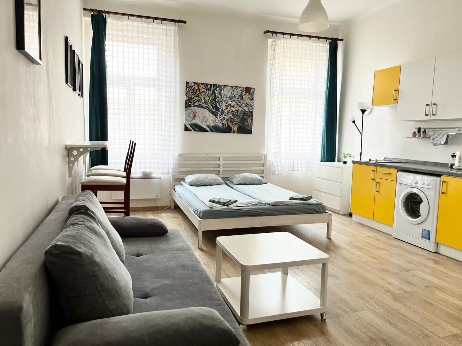 Studio flat to rent, 30 m², Víta Nejedlého, Prague, Prague Studio flat to rent, 30 m², Víta Nejedlého, Prague, Prague