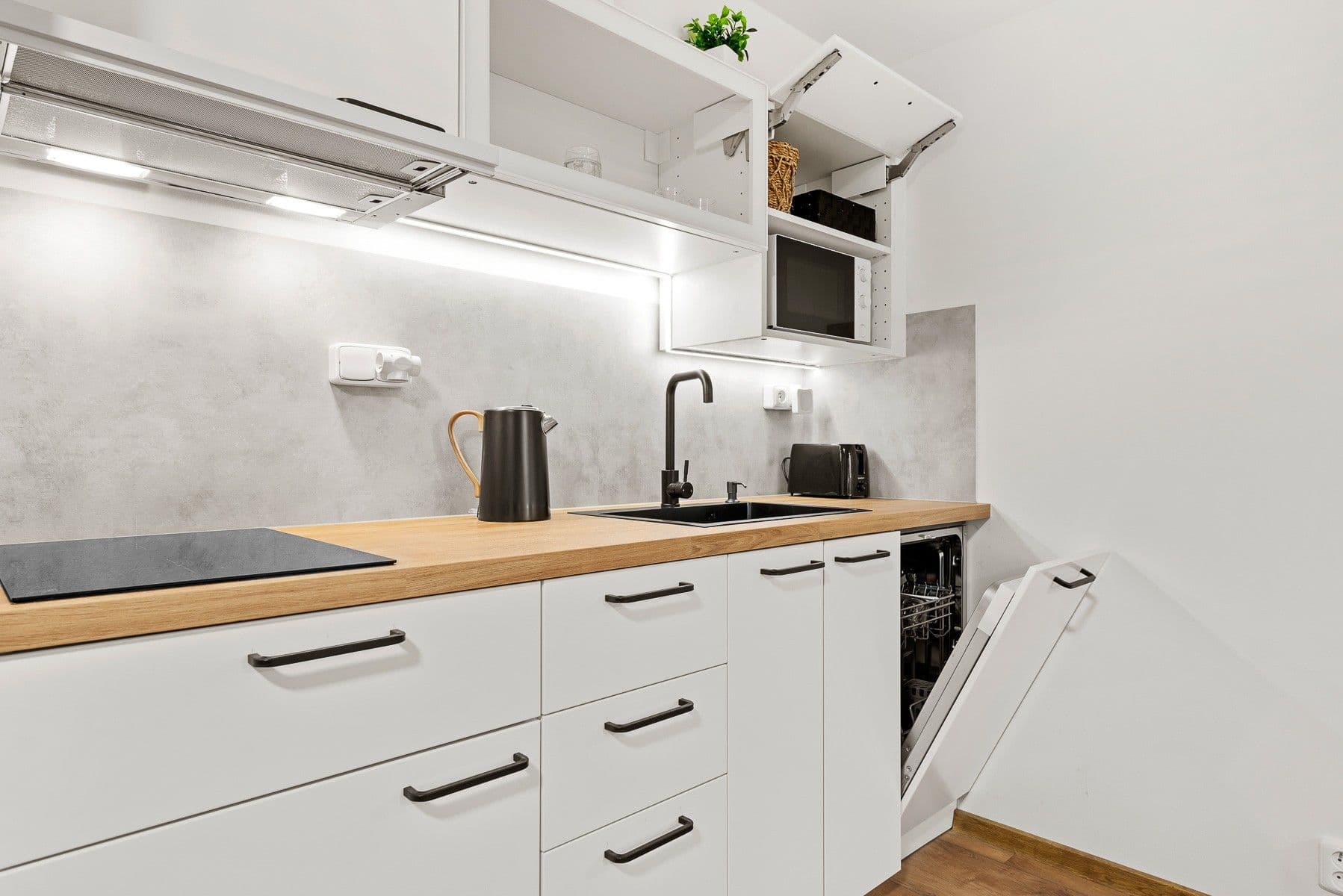 non-residential property to rent, 47 m², Na Hřebenkách, Prague, Prague non-residential property to rent, 47 m², Na Hřebenkách, Prague, Prague