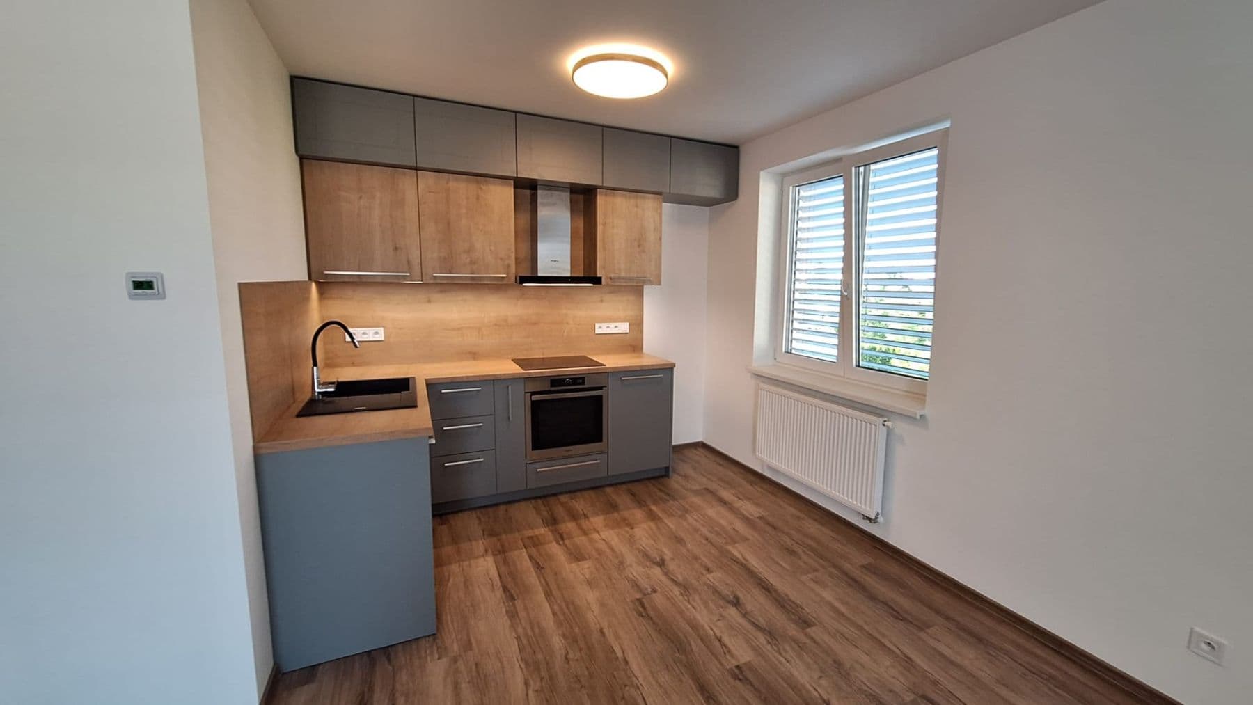 1 bedroom with open-plan kitchen flat to rent, 60 m², Topolová, Olomouc, Olomoucký Region 1 bedroom with open-plan kitchen flat to rent, 60 m², Topolová, Olomouc, Olomoucký Region