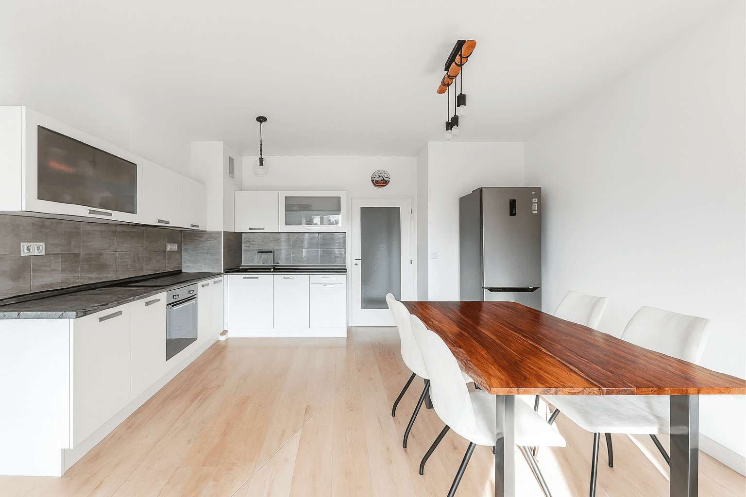 2 bedroom with open-plan kitchen flat for sale, 98 m², Zvěřinova, Prague, Prague 2 bedroom with open-plan kitchen flat for sale, 98 m², Zvěřinova, Prague, Prague