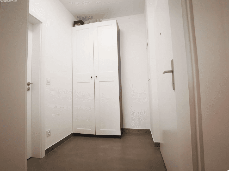 2 bedroom with open-plan kitchen flat for sale, 98 m², Zvěřinova, Prague, Prague 2 bedroom with open-plan kitchen flat for sale, 98 m², Zvěřinova, Prague, Prague