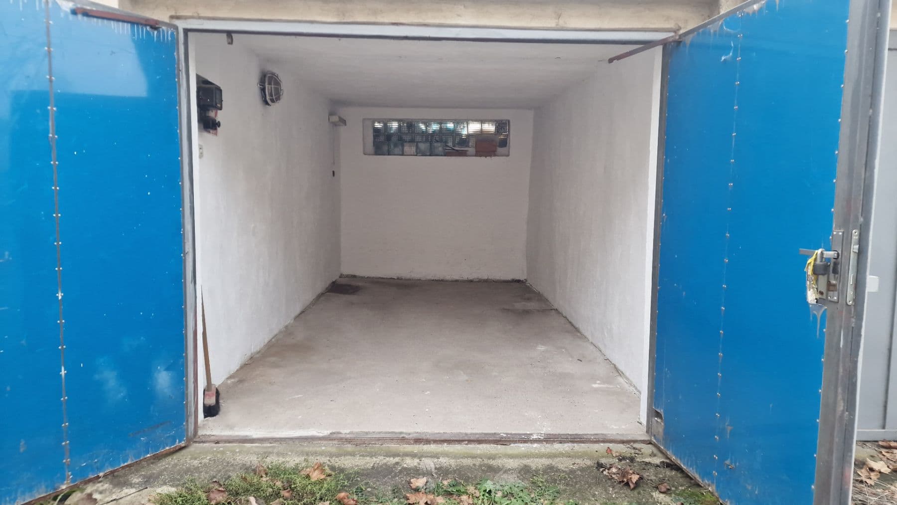 garage to rent, 17 m², Třískalova, Brno, Jihomoravský Region garage to rent, 17 m², Třískalova, Brno, Jihomoravský Region