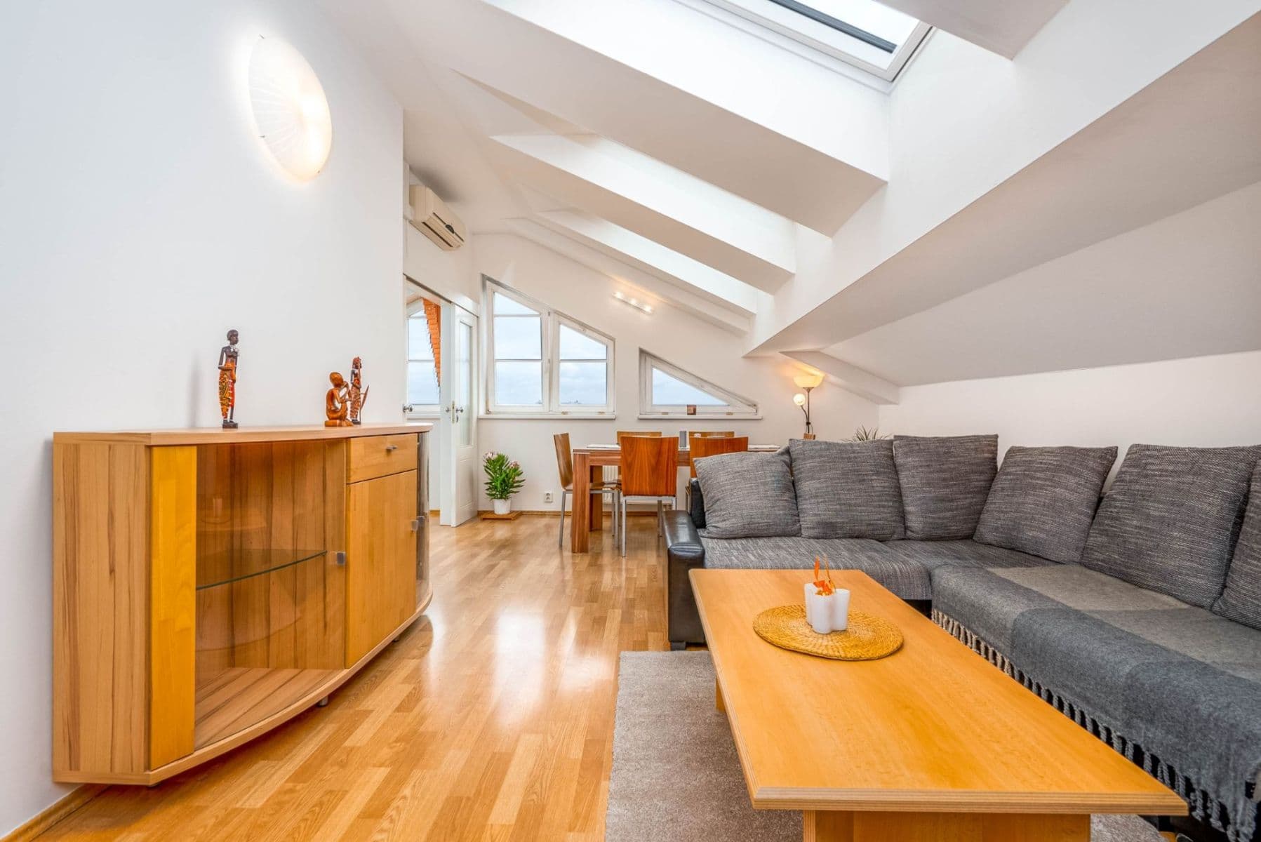 2 bedroom flat for sale, 75 m², Lipnická, Prague, Prague 2 bedroom flat for sale, 75 m², Lipnická, Prague, Prague