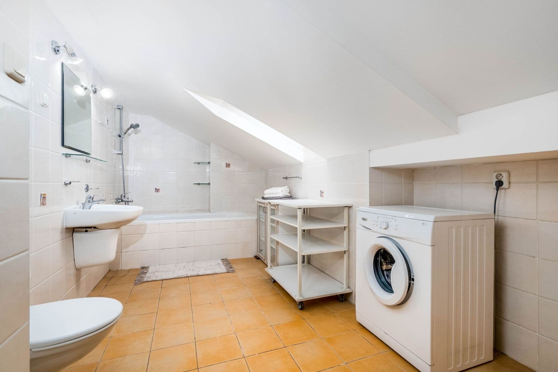 2 bedroom flat for sale, 75 m², Lipnická, Prague, Prague 2 bedroom flat for sale, 75 m², Lipnická, Prague, Prague