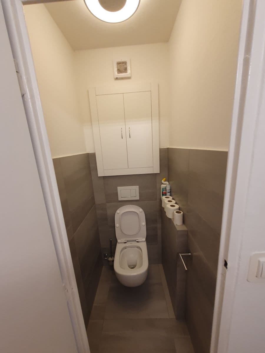 3 bedroom flat to rent, 72 m², Spodní, Brno, Jihomoravský Region 3 bedroom flat to rent, 72 m², Spodní, Brno, Jihomoravský Region