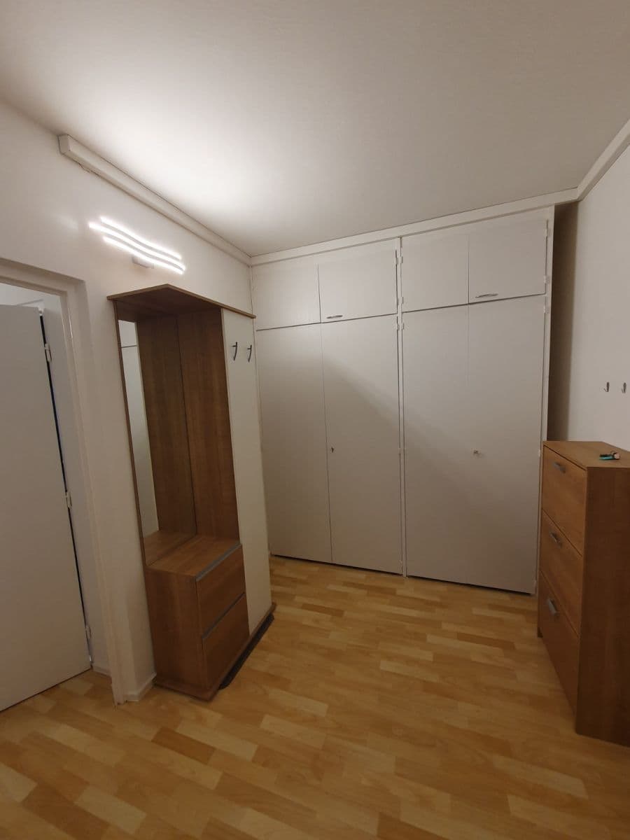 3 bedroom flat to rent, 72 m², Spodní, Brno, Jihomoravský Region 3 bedroom flat to rent, 72 m², Spodní, Brno, Jihomoravský Region