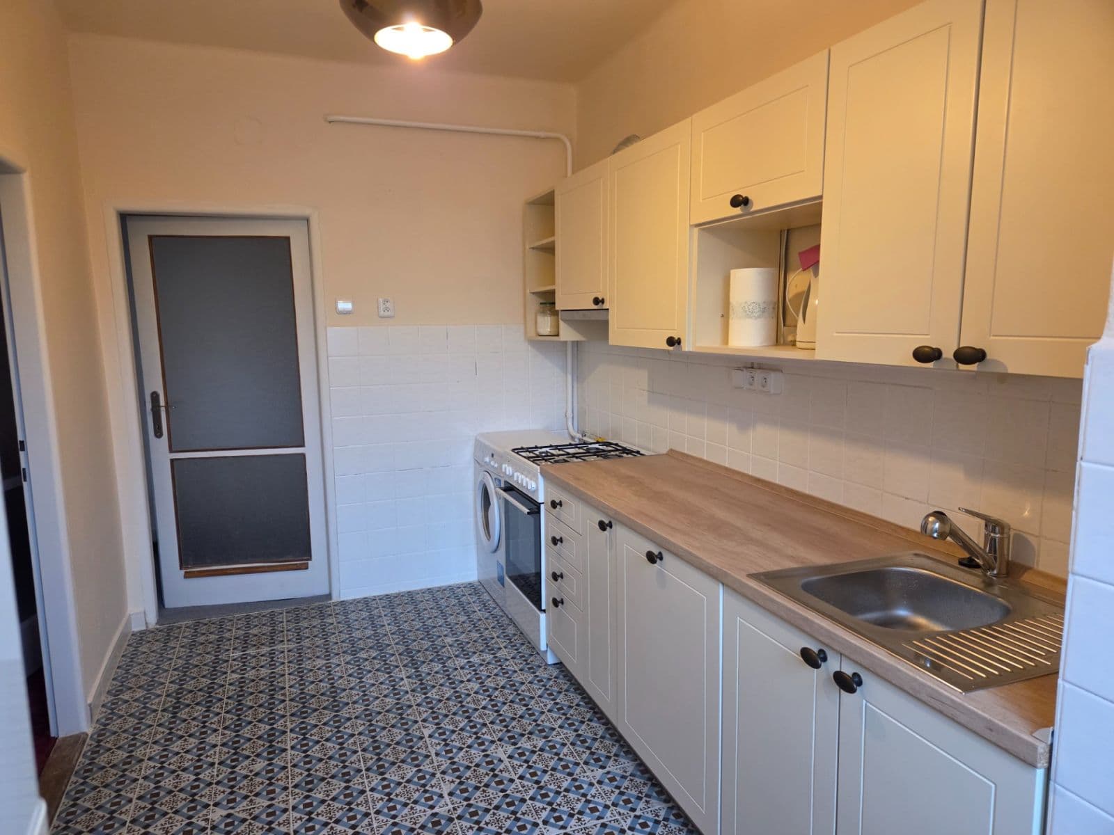 3 bedroom flat to rent, 80 m², Havlíčkovo náměstí, Ostrava, Moravskoslezský Region 3 bedroom flat to rent, 80 m², Havlíčkovo náměstí, Ostrava, Moravskoslezský Region