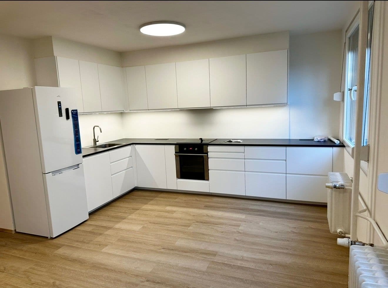 3 bedroom with open-plan kitchen flat to rent, 83 m², Pujmanové, Prague, Prague 3 bedroom with open-plan kitchen flat to rent, 83 m², Pujmanové, Prague, Prague