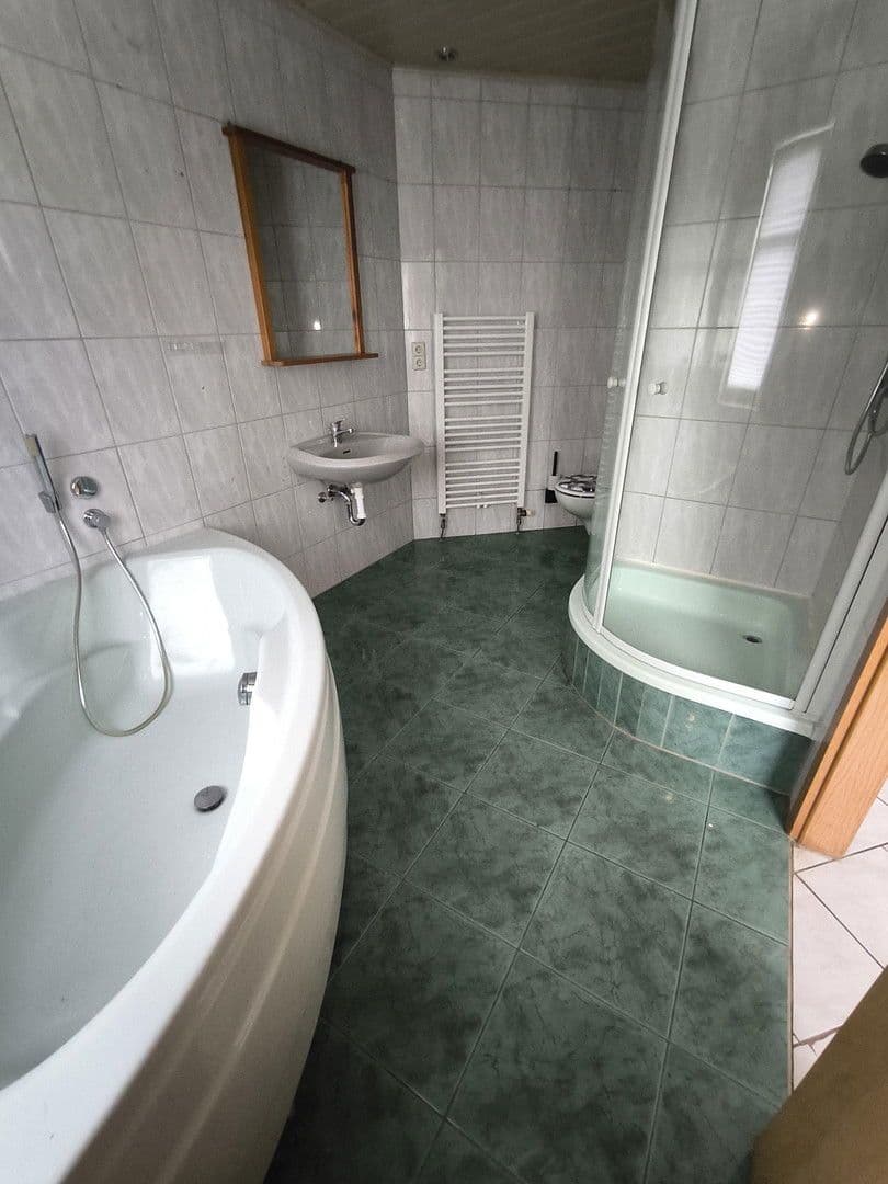 4 bedroom flat to rent, 115 m², Chemnitztalstraße 159, Chemnitz, Saxony 4 bedroom flat to rent, 115 m², Chemnitztalstraße 159, Chemnitz, Saxony