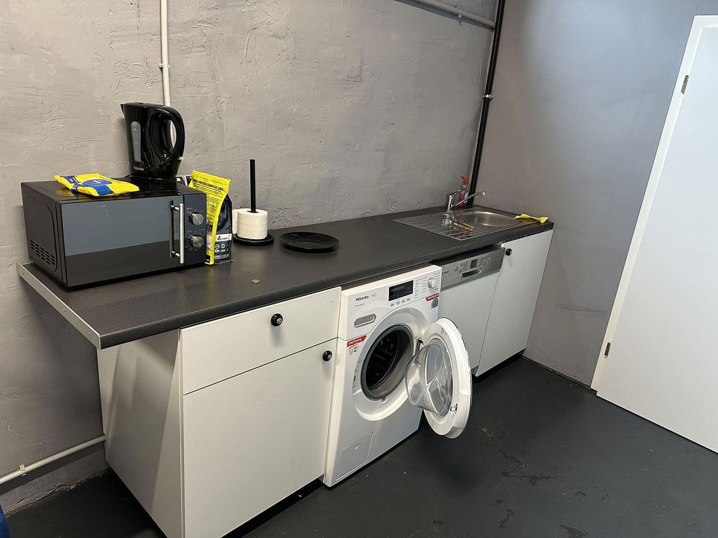 non-residential property to rent, 323 m², Wiescherstrasse 11b, Wuppertal, North Rhine-Westphalia non-residential property to rent, 323 m², Wiescherstrasse 11b, Wuppertal, North Rhine-Westphalia