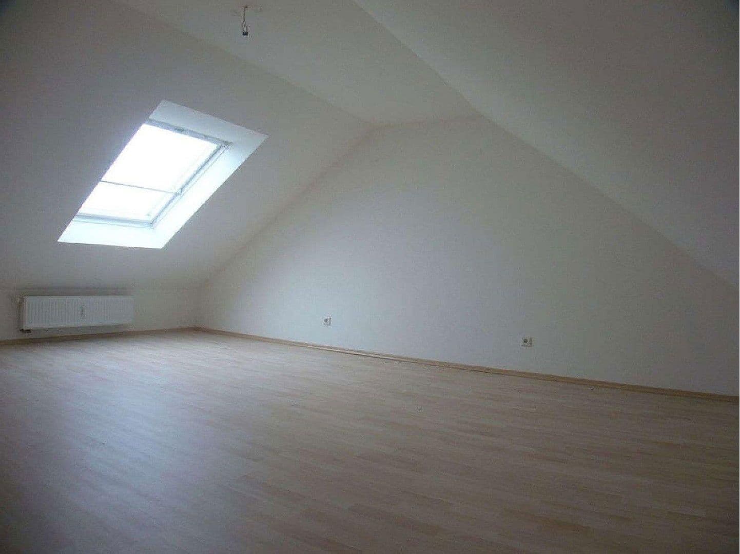 2 bedroom with open-plan kitchen flat to rent, 76 m², Holzweg 76, Dinslaken, North Rhine-Westphalia 2 bedroom with open-plan kitchen flat to rent, 76 m², Holzweg 76, Dinslaken, North Rhine-Westphalia