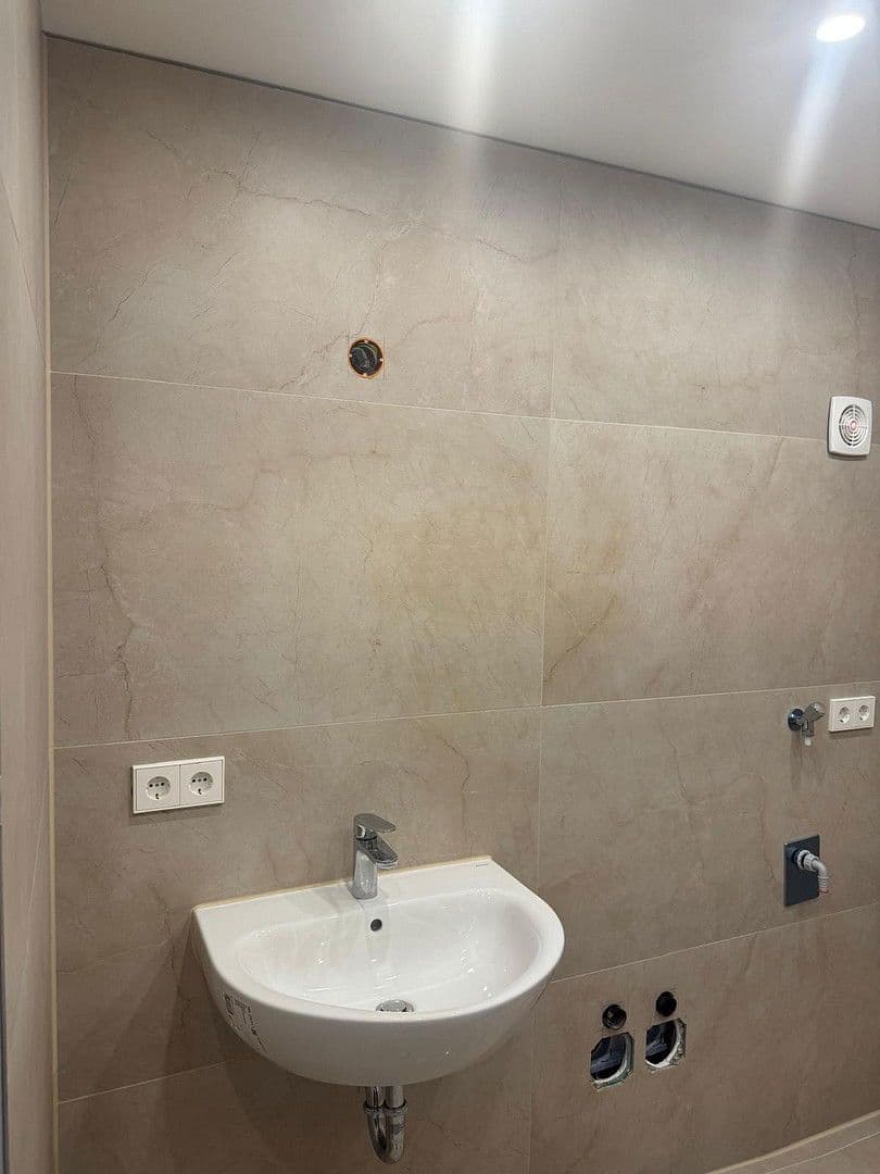 1 bedroom with open-plan kitchen flat to rent, 84 m², Wendlingen am Neckar, Baden-Württemberg 1 bedroom with open-plan kitchen flat to rent, 84 m², Wendlingen am Neckar, Baden-Württemberg