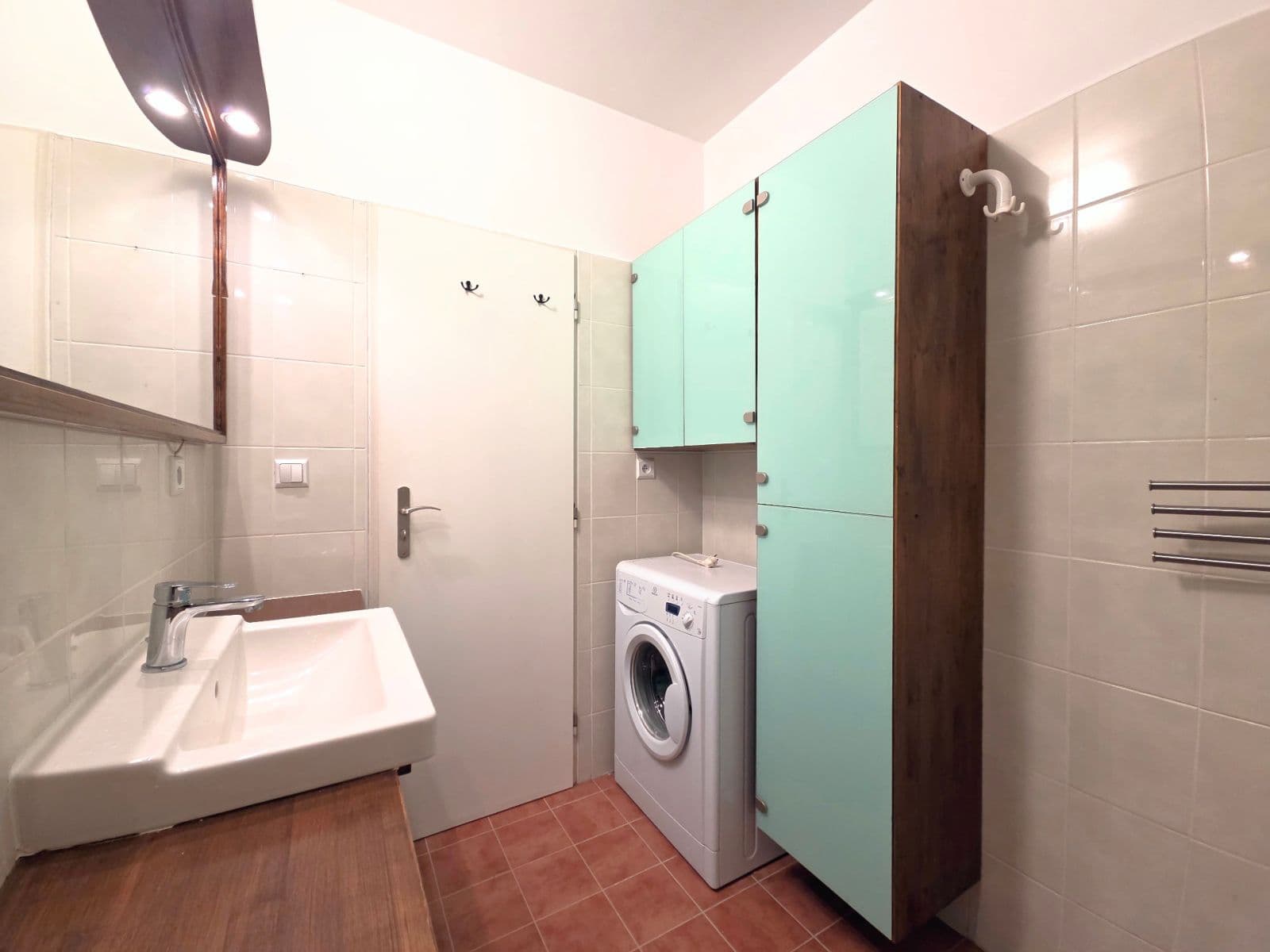 2 bedroom with open-plan kitchen flat to rent, 75 m², Kloboučnická, Prague, Prague 2 bedroom with open-plan kitchen flat to rent, 75 m², Kloboučnická, Prague, Prague