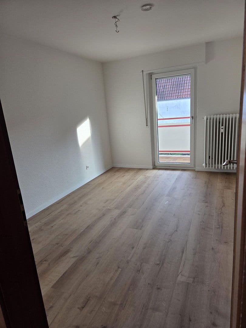 4 bedroom flat to rent, 125 m², Römerberg, Rhineland-Palatinate 4 bedroom flat to rent, 125 m², Römerberg, Rhineland-Palatinate