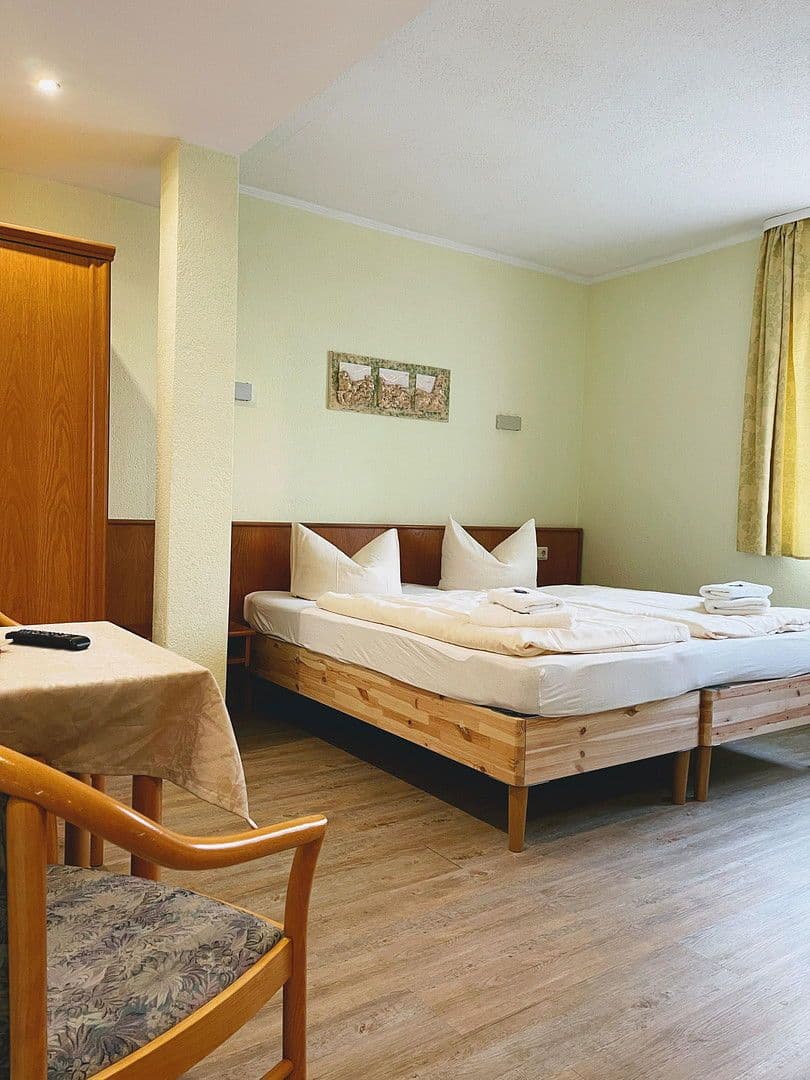 house for sale, 1,040 m², Hauptstraße 50, Bad Langensalza, Thuringia house for sale, 1,040 m², Hauptstraße 50, Bad Langensalza, Thuringia