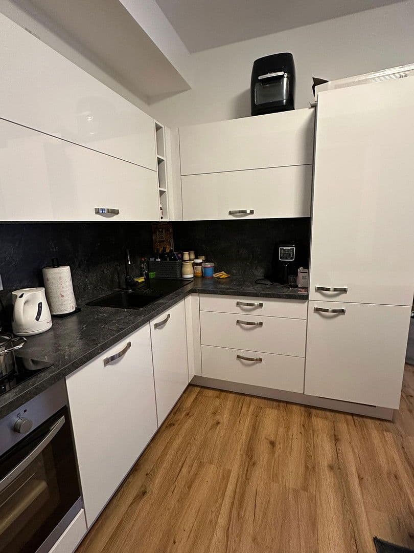 4 bedroom flat to rent, 132 m², Prinz-Ferdiand-Str. 144, Krefeld, North Rhine-Westphalia 4 bedroom flat to rent, 132 m², Prinz-Ferdiand-Str. 144, Krefeld, North Rhine-Westphalia