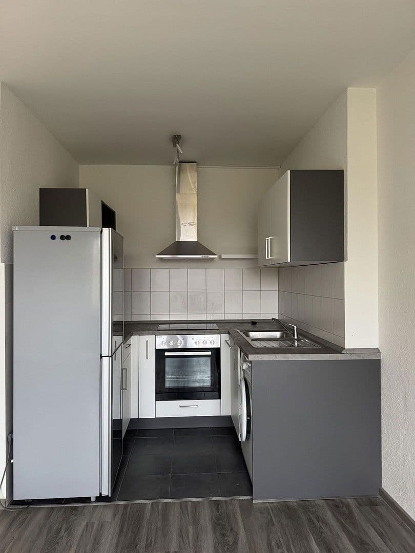 2 bedroom flat to rent, 48 m², Eckermannstraße 61, Ludwigshafen am Rhein, Rhineland-Palatinate 2 bedroom flat to rent, 48 m², Eckermannstraße 61, Ludwigshafen am Rhein, Rhineland-Palatinate