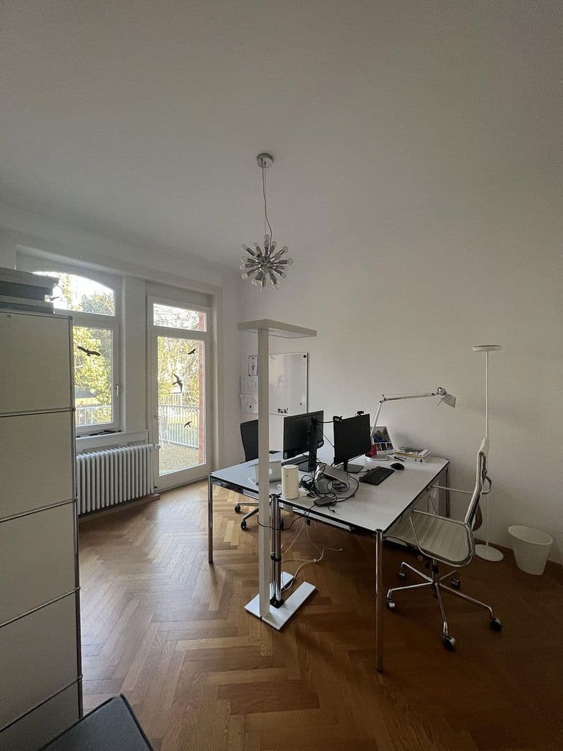 office to rent, 21 m², Stuttgart, Baden-Württemberg office to rent, 21 m², Stuttgart, Baden-Württemberg