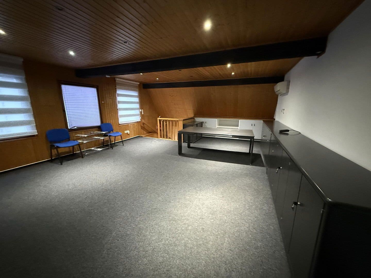 office to rent, 90 m², Duisburg, North Rhine-Westphalia office to rent, 90 m², Duisburg, North Rhine-Westphalia