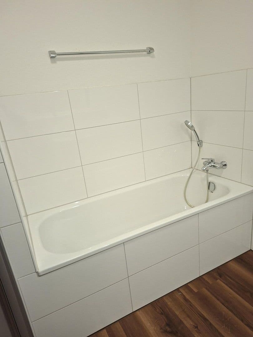 2 bedroom flat to rent, 71 m², Remagen, Rhineland-Palatinate 2 bedroom flat to rent, 71 m², Remagen, Rhineland-Palatinate