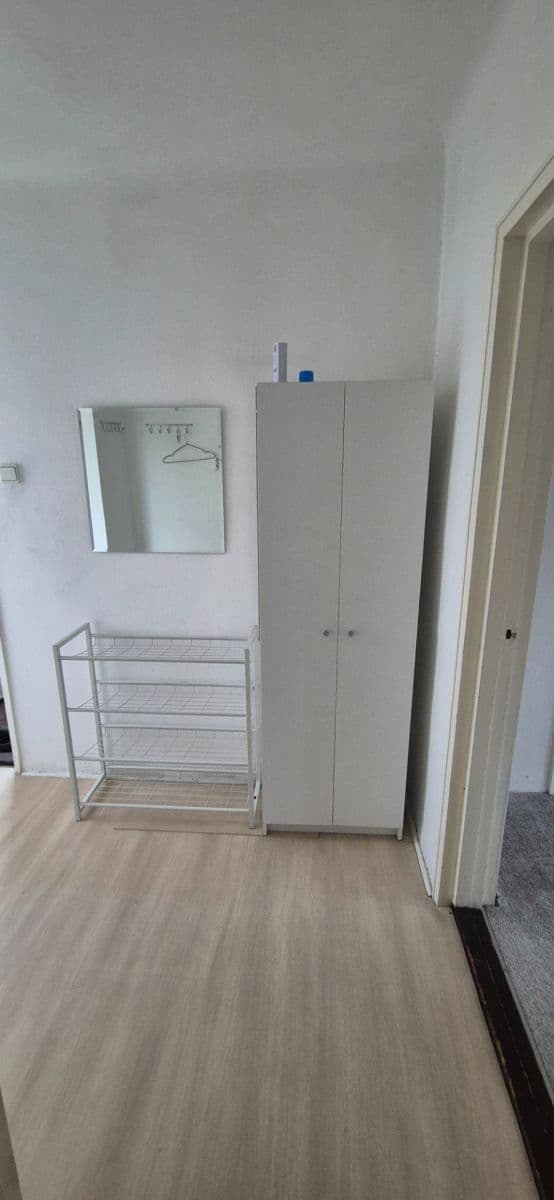 2 bedroom flat to rent, 57 m², Olbrachtova, Roztoky, Středočeský Region 2 bedroom flat to rent, 57 m², Olbrachtova, Roztoky, Středočeský Region