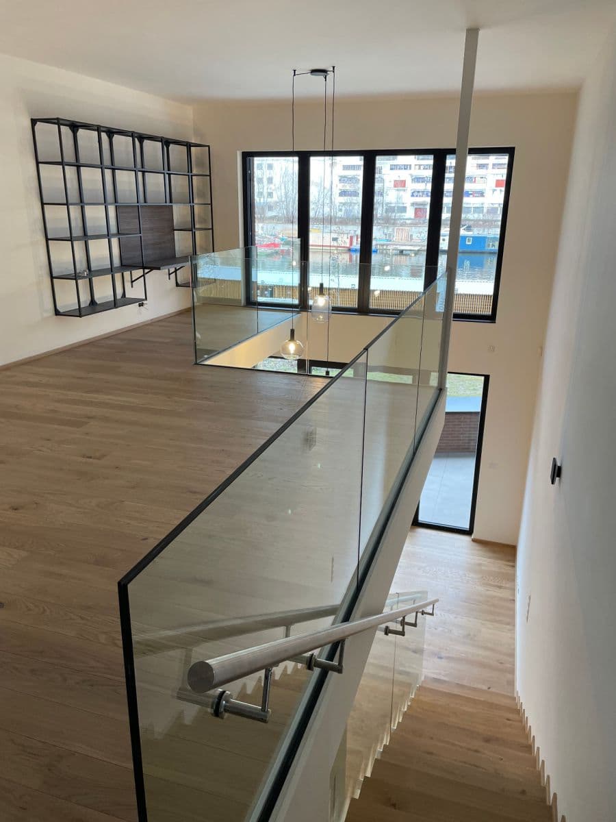 1 bedroom with open-plan kitchen flat to rent, 76 m², V Přístavu, Prague, Prague 1 bedroom with open-plan kitchen flat to rent, 76 m², V Přístavu, Prague, Prague