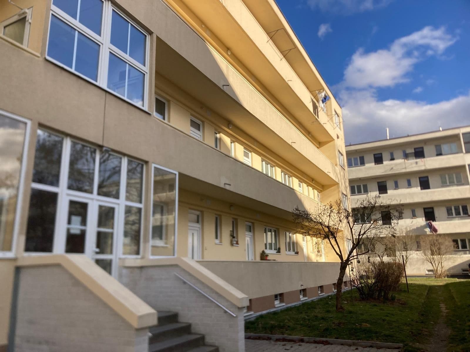 1 bedroom with open-plan kitchen flat to rent, 45 m², Neveklovská, Prague, Prague 1 bedroom with open-plan kitchen flat to rent, 45 m², Neveklovská, Prague, Prague