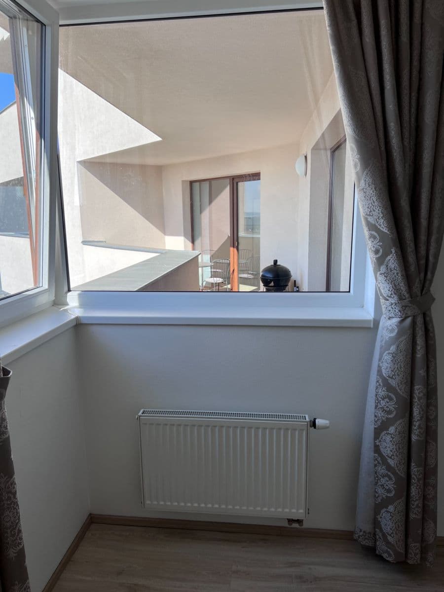 2 bedroom with open-plan kitchen flat for sale, 99 m², Řípská, Brno, Jihomoravský Region 2 bedroom with open-plan kitchen flat for sale, 99 m², Řípská, Brno, Jihomoravský Region