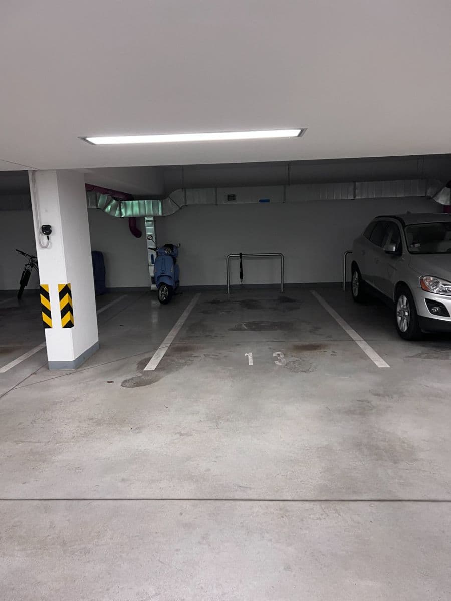 2 bedroom with open-plan kitchen flat for sale, 99 m², Řípská, Brno, Jihomoravský Region 2 bedroom with open-plan kitchen flat for sale, 99 m², Řípská, Brno, Jihomoravský Region