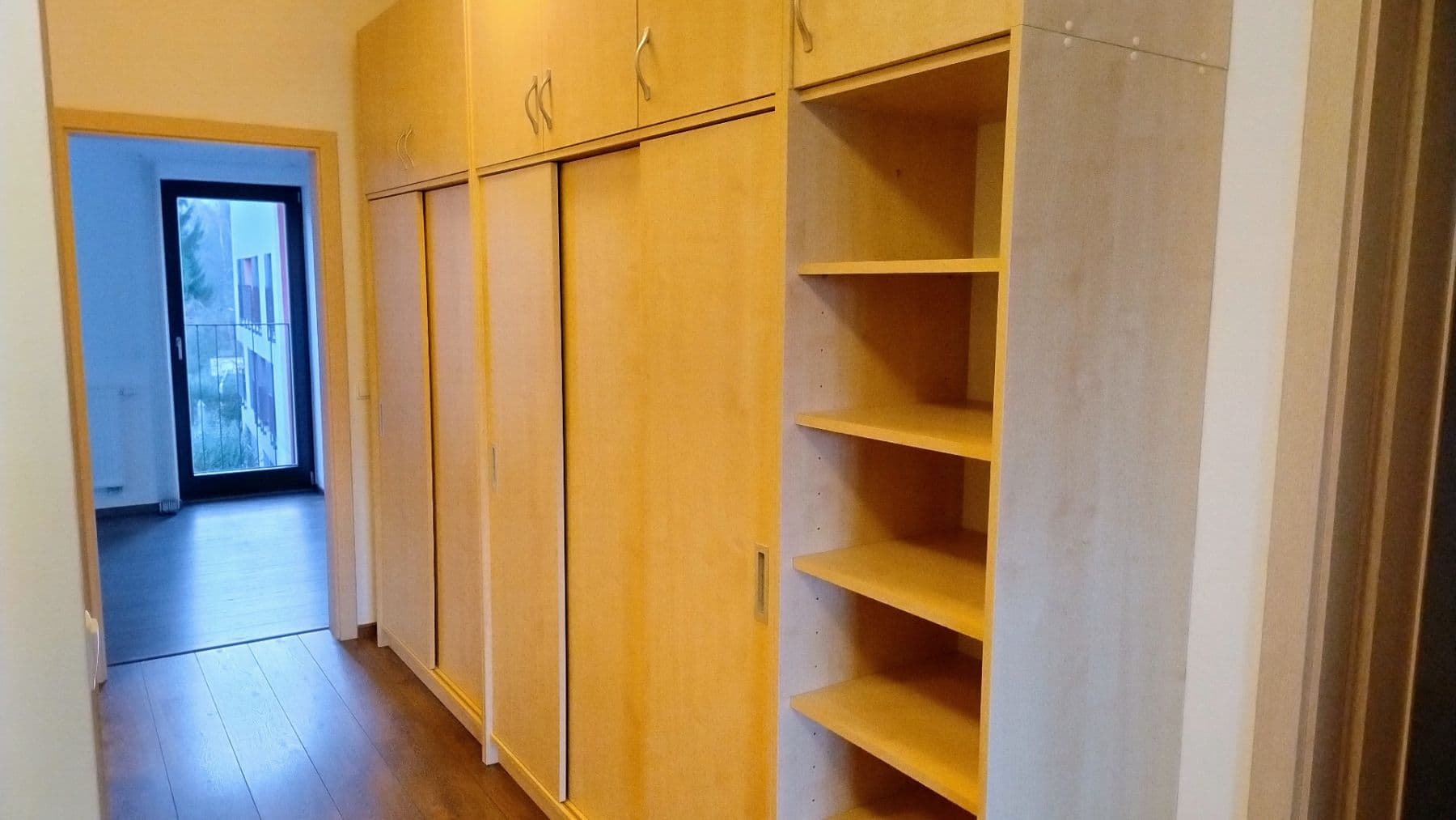 3 bedroom with open-plan kitchen flat to rent, 106 m², Stromovka, Havlíčkův Brod, Vysočina Region 3 bedroom with open-plan kitchen flat to rent, 106 m², Stromovka, Havlíčkův Brod, Vysočina Region