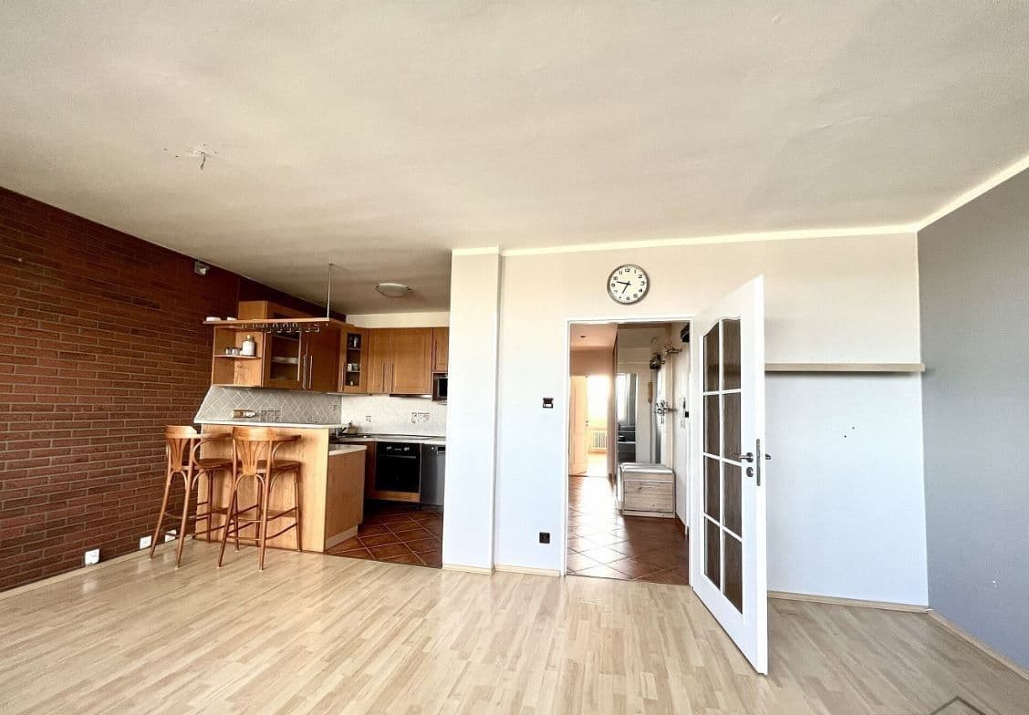 2 bedroom with open-plan kitchen flat for sale, 72 m², Hlivická, Prague, Prague 2 bedroom with open-plan kitchen flat for sale, 72 m², Hlivická, Prague, Prague