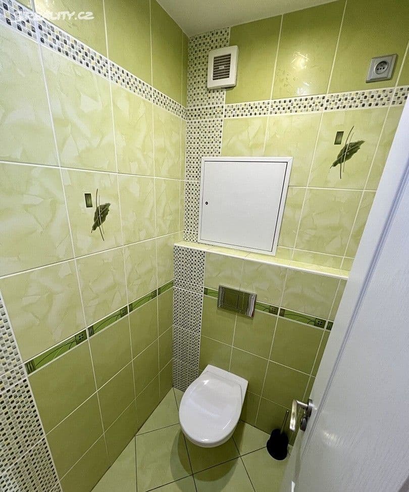 2 bedroom with open-plan kitchen flat for sale, 72 m², Hlivická, Prague, Prague 2 bedroom with open-plan kitchen flat for sale, 72 m², Hlivická, Prague, Prague