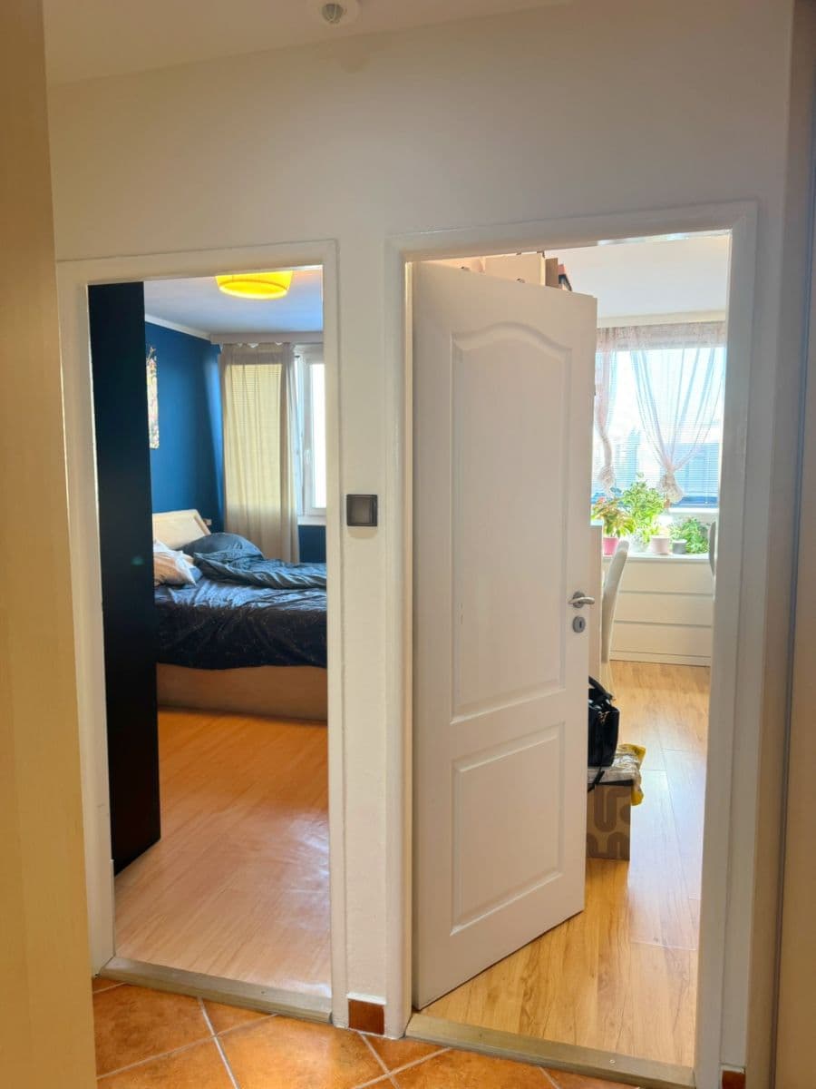 2 bedroom with open-plan kitchen flat for sale, 72 m², Hlivická, Prague, Prague 2 bedroom with open-plan kitchen flat for sale, 72 m², Hlivická, Prague, Prague