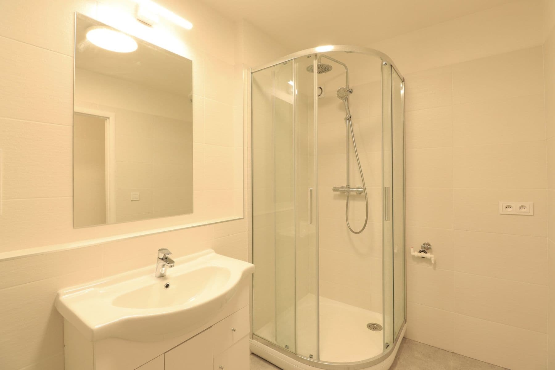 2 bedroom with open-plan kitchen flat to rent, 72 m², Borovanského, Prague, Prague 2 bedroom with open-plan kitchen flat to rent, 72 m², Borovanského, Prague, Prague