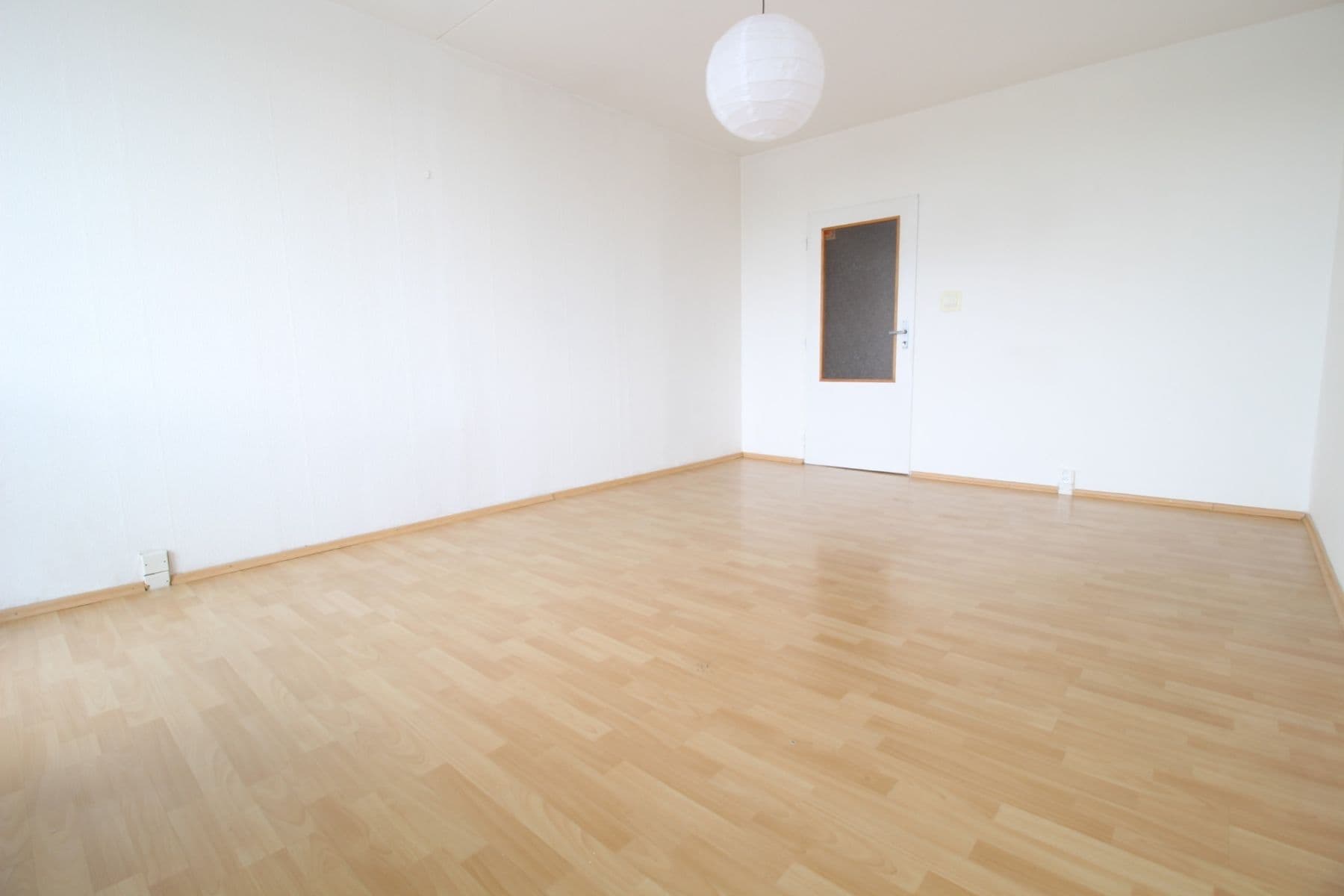 3 bedroom flat to rent, 71 m², Přecechtělova, Prague, Prague 3 bedroom flat to rent, 71 m², Přecechtělova, Prague, Prague