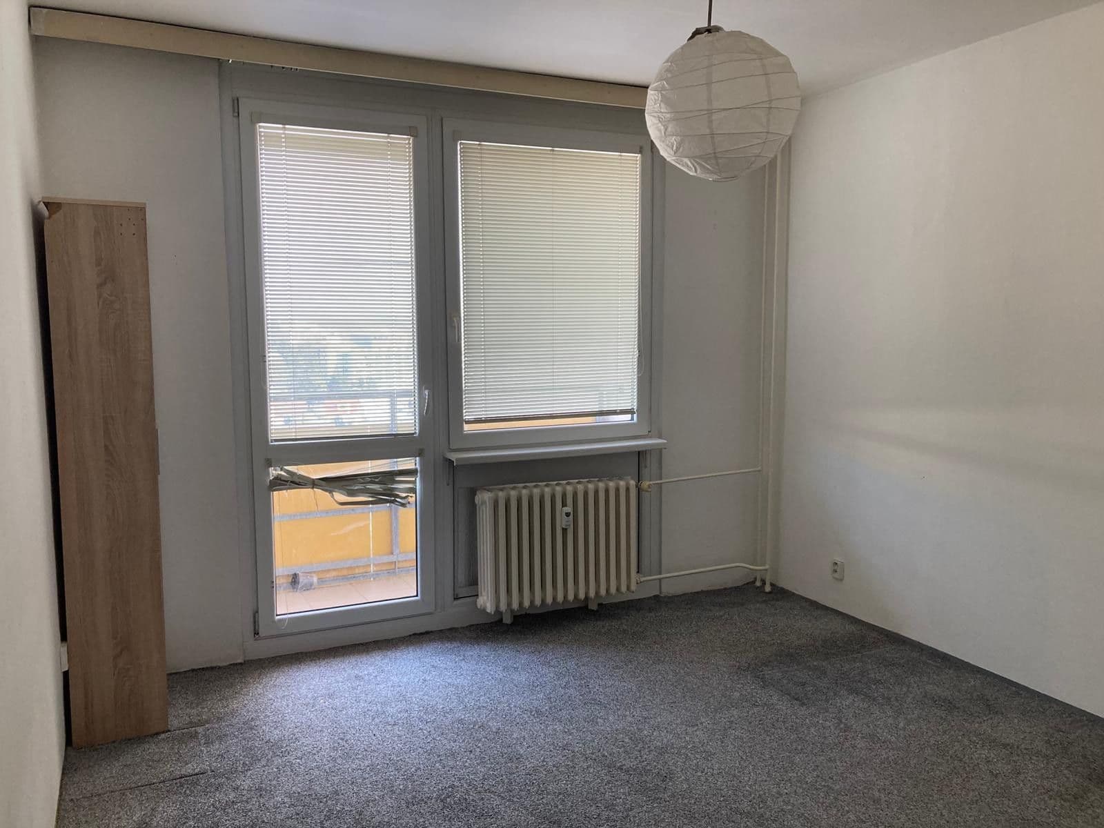 1 bedroom with open-plan kitchen flat to rent, 48 m², třída Edvarda Beneše, Hradec Králové, Královéhradecký Region 1 bedroom with open-plan kitchen flat to rent, 48 m², třída Edvarda Beneše, Hradec Králové, Královéhradecký Region