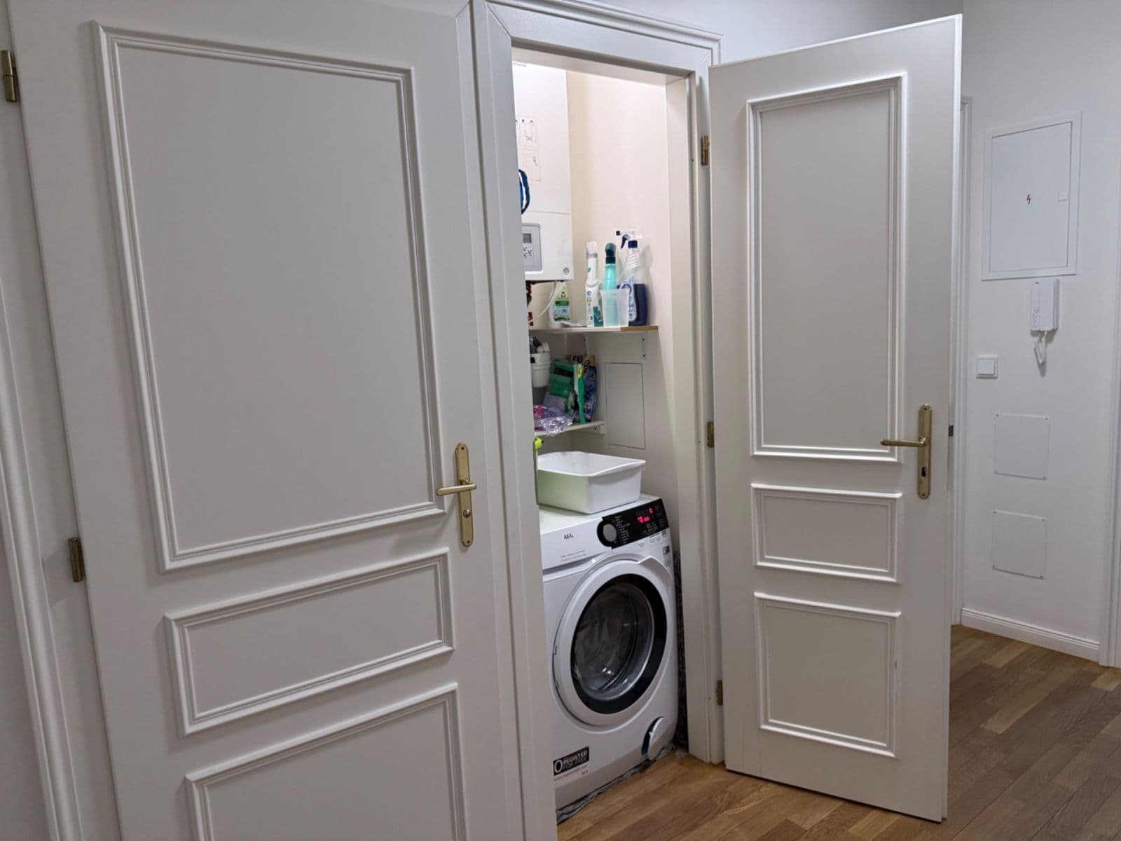 2 bedroom with open-plan kitchen flat for sale, 82 m², Nitranská, Prague, Prague 2 bedroom with open-plan kitchen flat for sale, 82 m², Nitranská, Prague, Prague