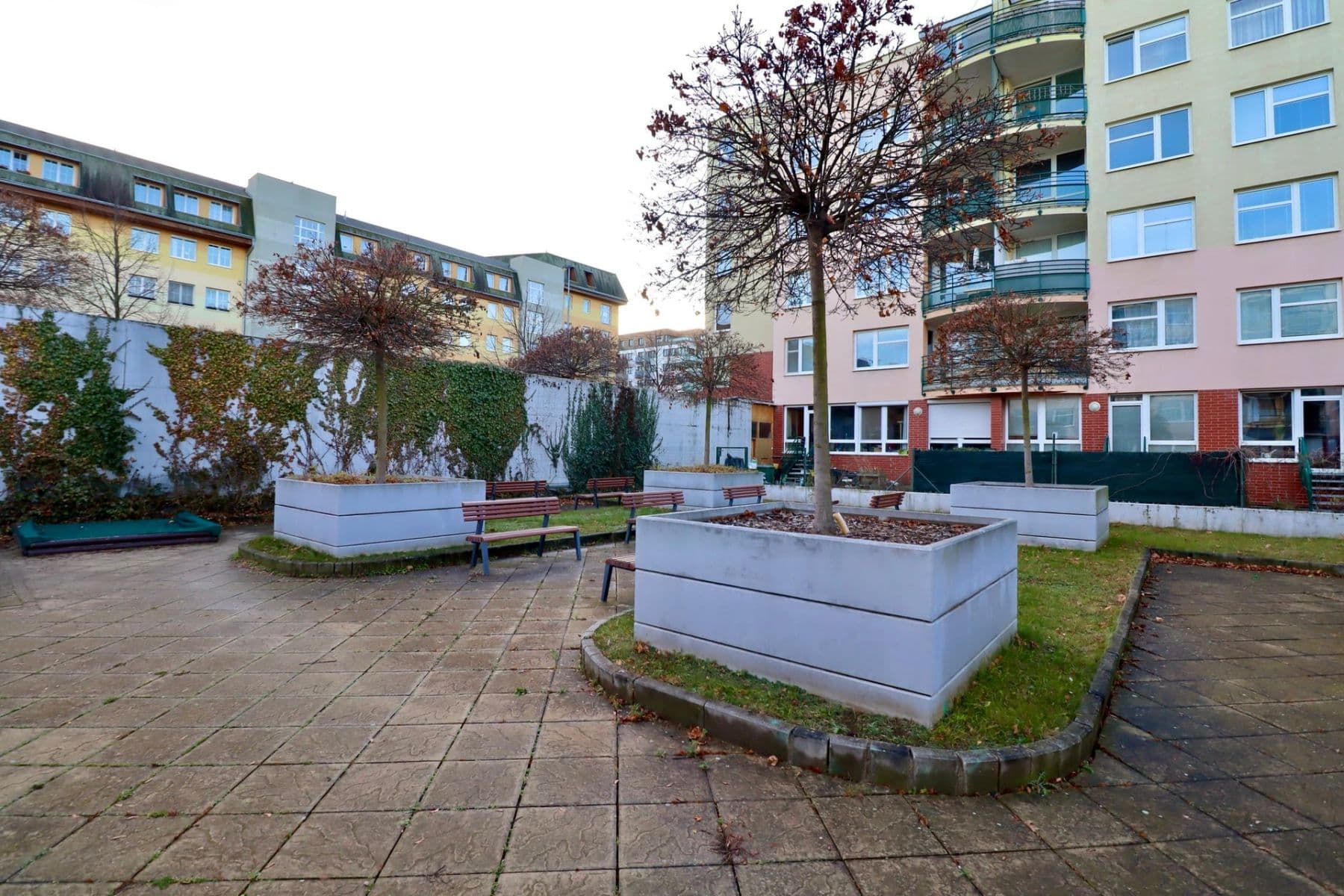 1 bedroom with open-plan kitchen flat to rent, 41 m², Voskovcova, Prague, Prague 1 bedroom with open-plan kitchen flat to rent, 41 m², Voskovcova, Prague, Prague