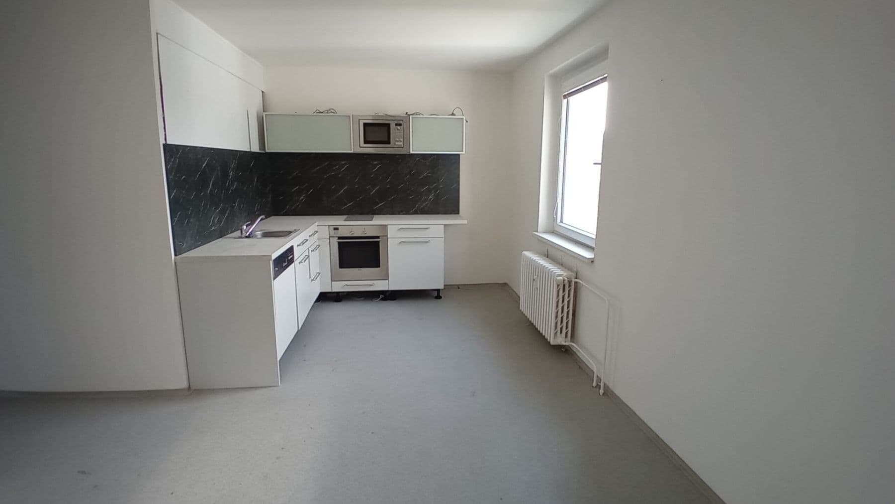 non-residential property to rent, 101 m², Českobratrská, Prague, Prague non-residential property to rent, 101 m², Českobratrská, Prague, Prague