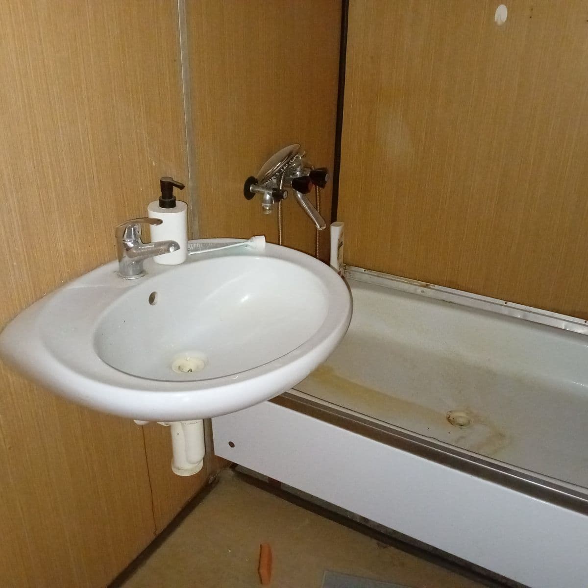 non-residential property to rent, 101 m², Českobratrská, Prague, Prague non-residential property to rent, 101 m², Českobratrská, Prague, Prague