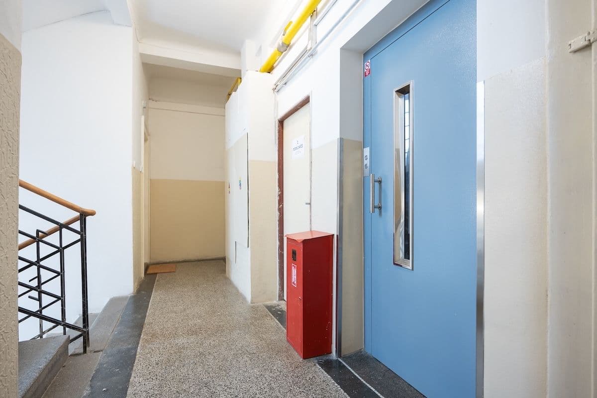 Studio flat to rent, 34 m², Minská, Prague, Prague Studio flat to rent, 34 m², Minská, Prague, Prague