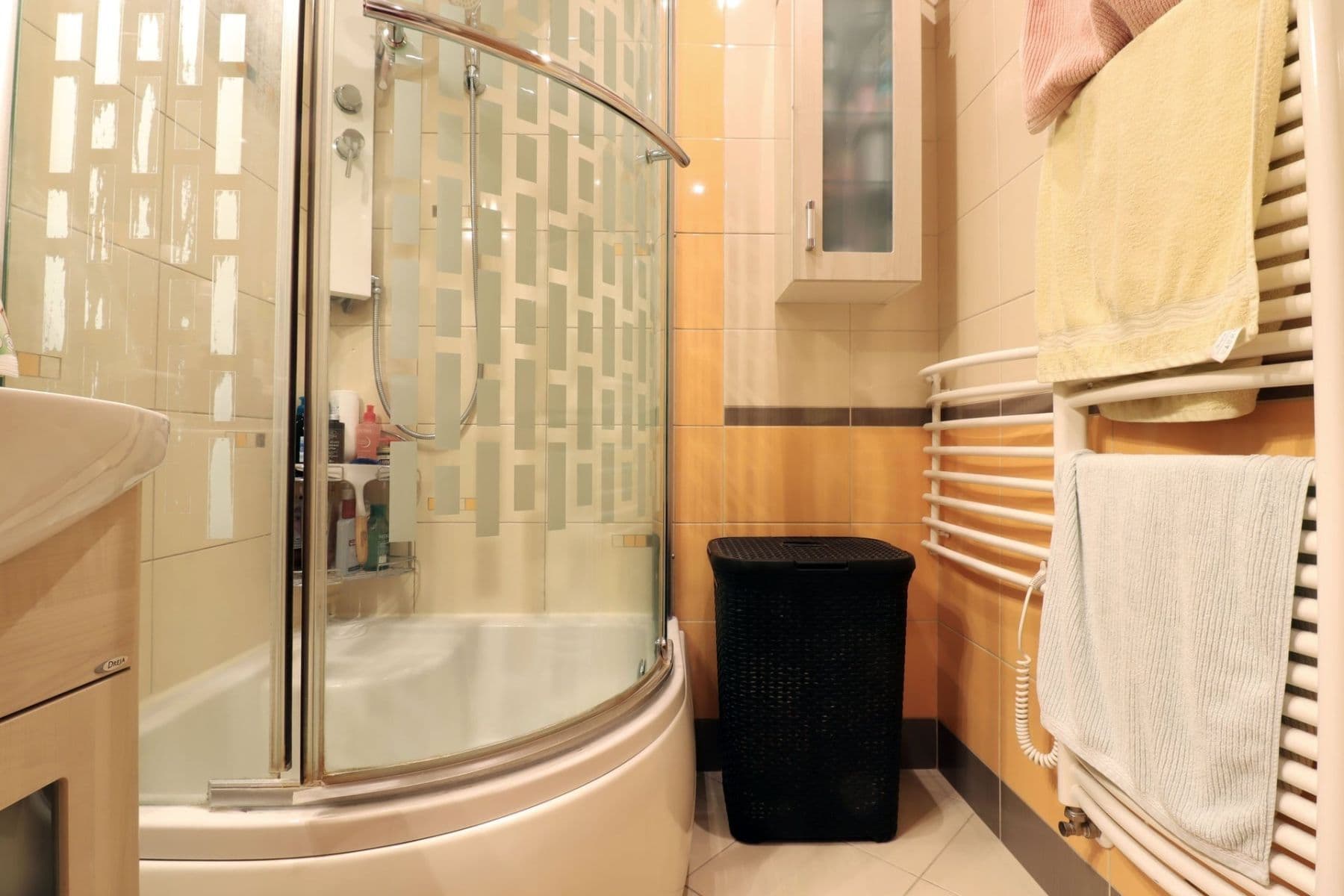 1 bedroom with open-plan kitchen flat to rent, 66 m², V Holešovičkách, Prague, Prague 1 bedroom with open-plan kitchen flat to rent, 66 m², V Holešovičkách, Prague, Prague