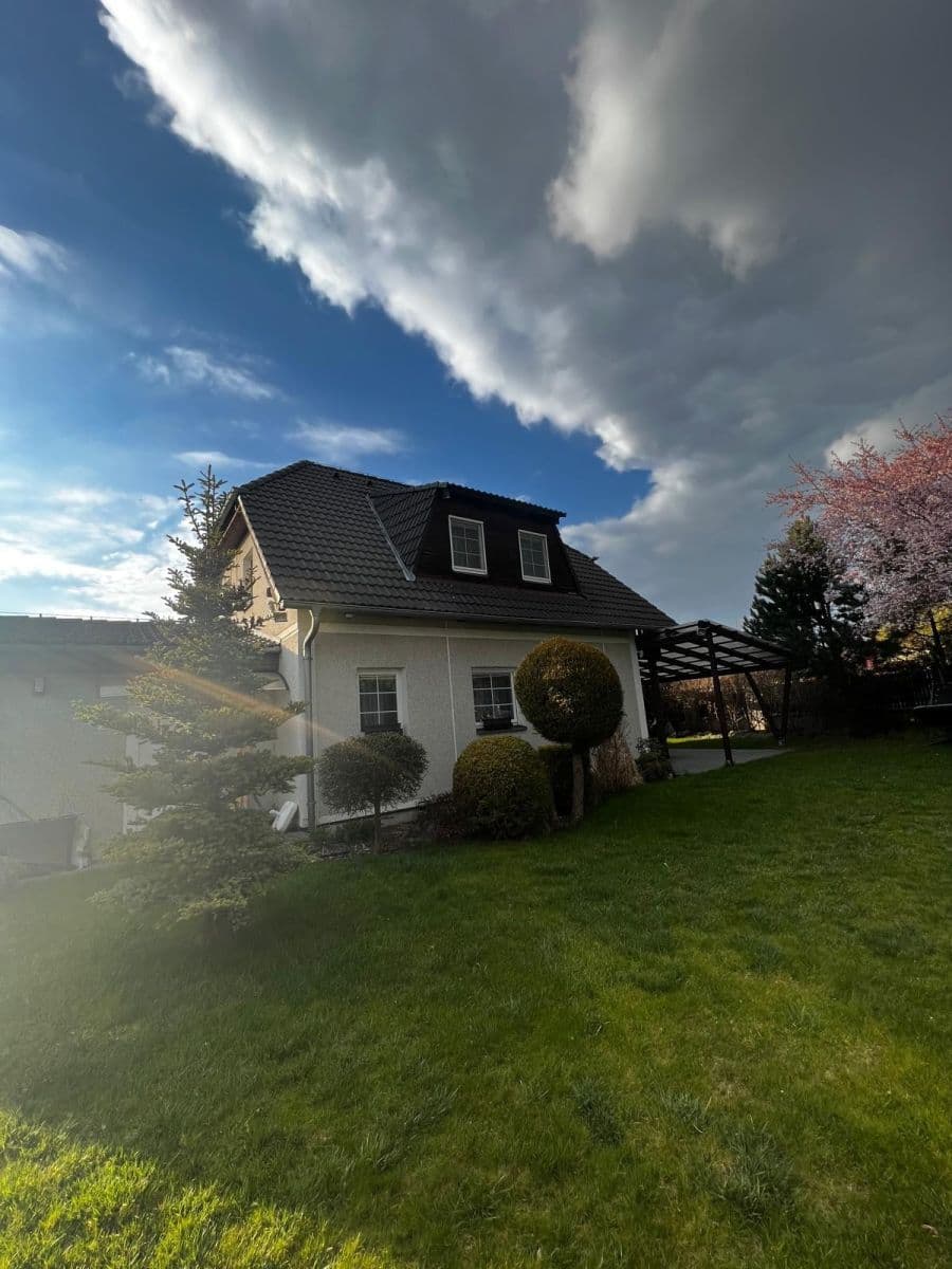 house to rent, 128 m², V Pálce, Křenice, Středočeský Region house to rent, 128 m², V Pálce, Křenice, Středočeský Region