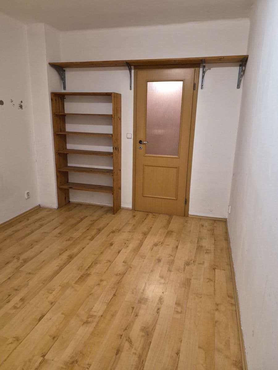 2 bedroom with open-plan kitchen flat to rent, 66 m², Masarykova, Kolín, Středočeský Region 2 bedroom with open-plan kitchen flat to rent, 66 m², Masarykova, Kolín, Středočeský Region